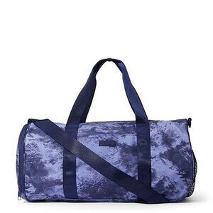 Victoria Secrets PINK Everyday Duffle Bag NWT